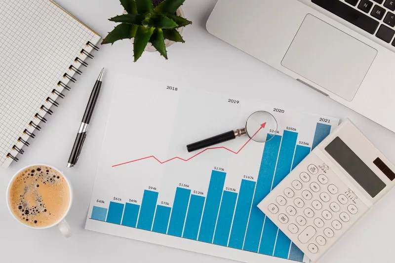 Cresce a busca por produtos financeiros no Brasil em 2025: seguros, consórcios e assessoria de investimentos em alta