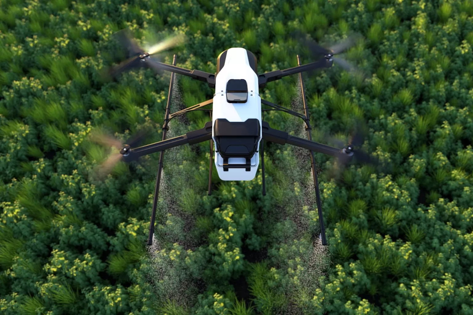 Seguro para drones ganha força no Brasil com crescimento do setor e novas exigências legais