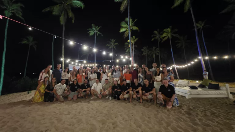 Reconhecimento, estratégia e união: Lojacorr premia com viagem os vencedores do Programa Elite 2024